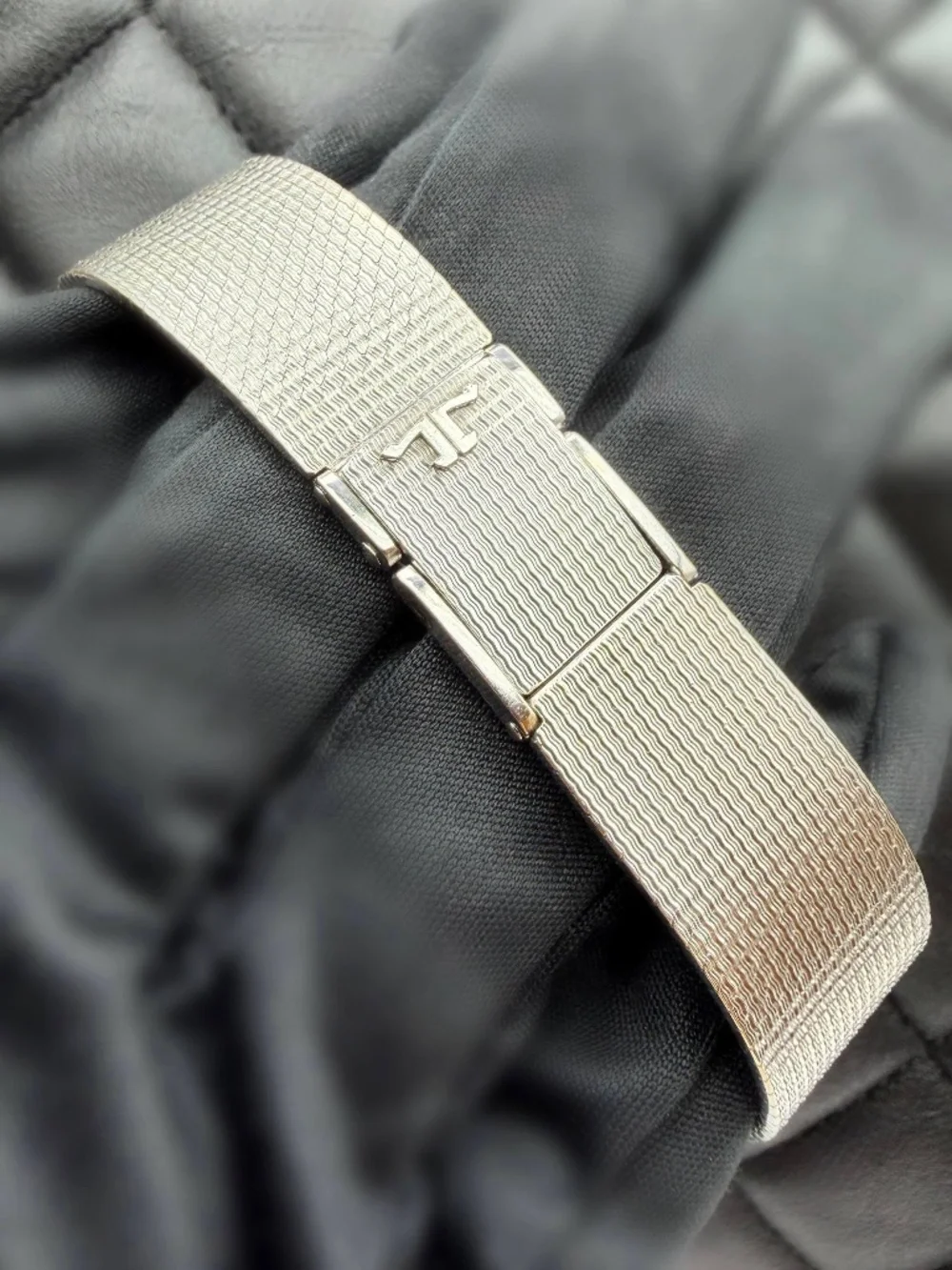 Vintage Jaeger Lecoultre 14081 22 18k Solid White Gold Silver Dial Bamboo Watch
